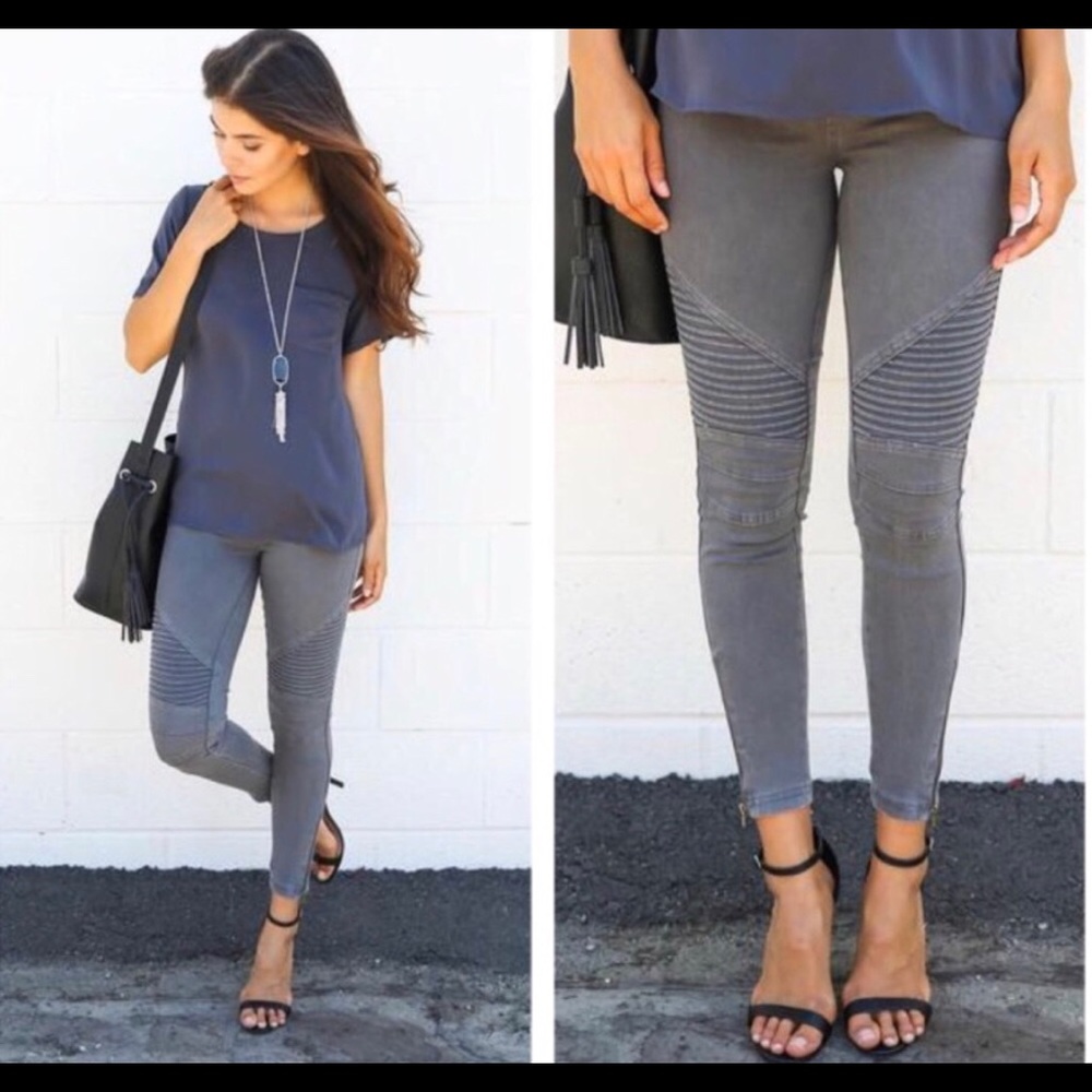 Gray Moto Jeggings 💕